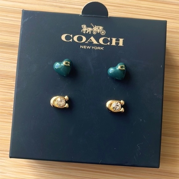Brand New Coach Set of Two Post Earrings Heart Gold Tone Signature “C” - Picture 1 of 11